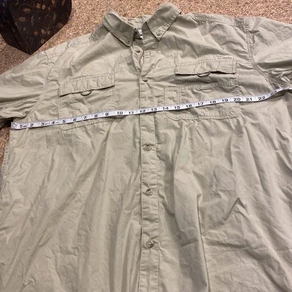 Columbia Men’s XL Button Down Button Up Short Sleeve Shirt - Picture 6 of 15